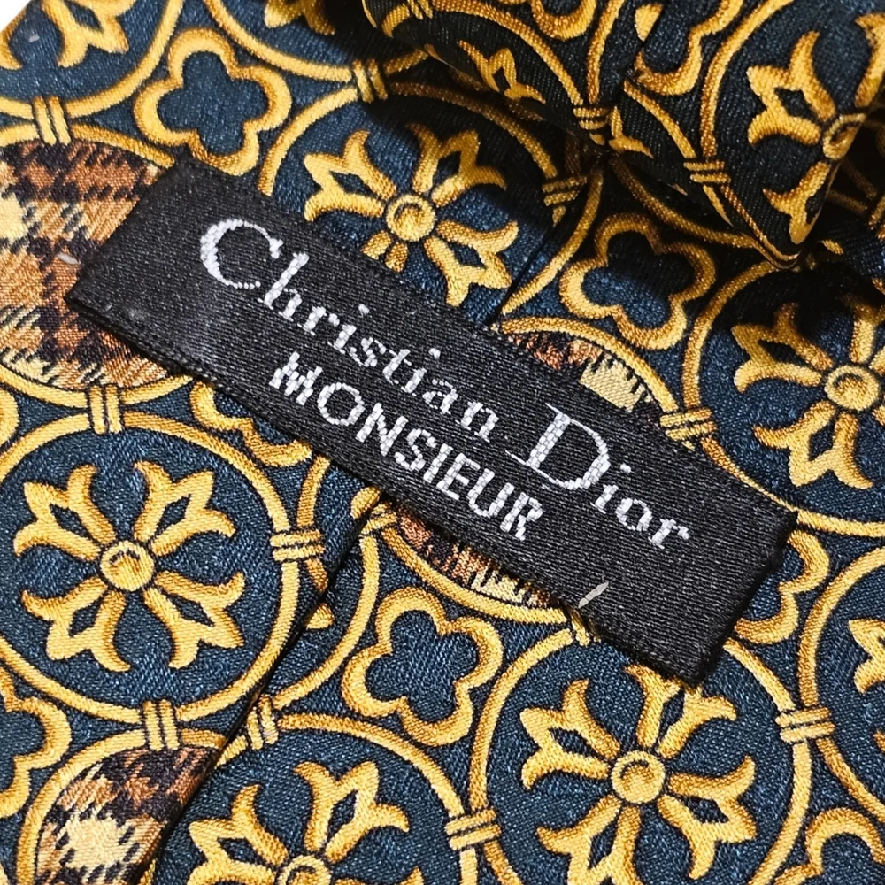 CHRISTIAN DIOR TIE